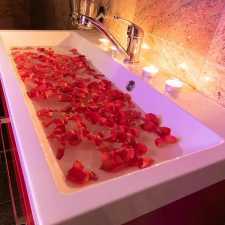 Romanticky Wellness Heinz דובריס
