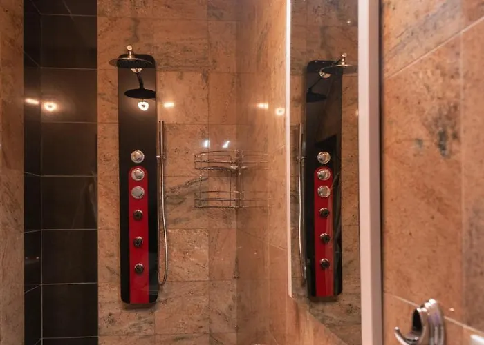 Romanticky Wellness Heinz Hotel
